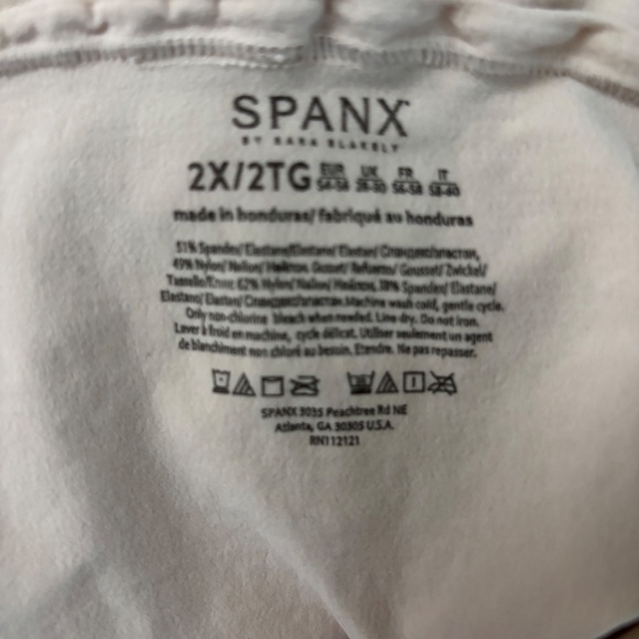 Spanx Beige High Wasited Mid-Thight Short Shapewear Size 2x  Excellent Condition - Picture 4 of 4